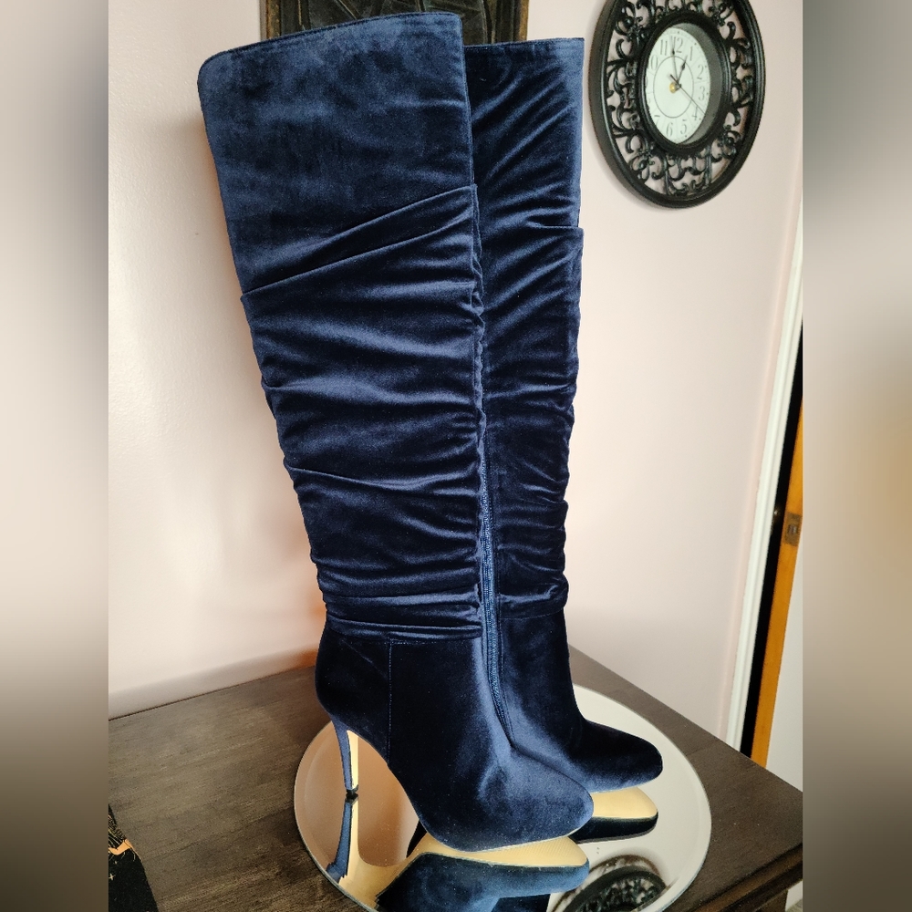 🌌INC International Concepts Eclipse Blue Velvet Boots